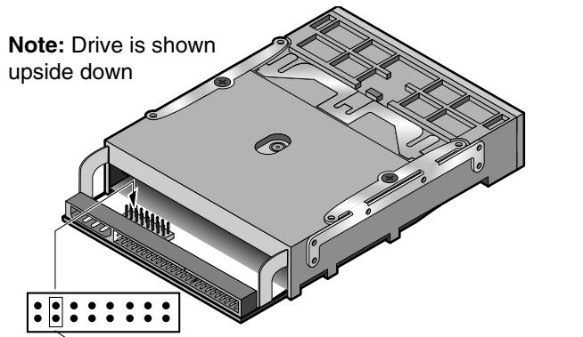 QUANTUM STT220000X - Check SCSI termination - 1