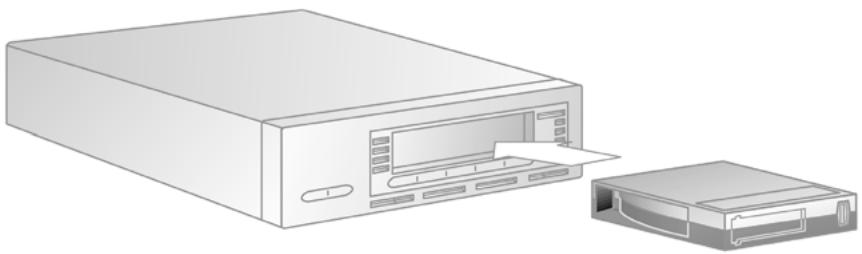 QUANTUM DLT-V4 - Loading a Data Cartridge - 1