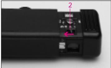 MINOX EXC FLASH - Mise en place du conteneur de film - 1