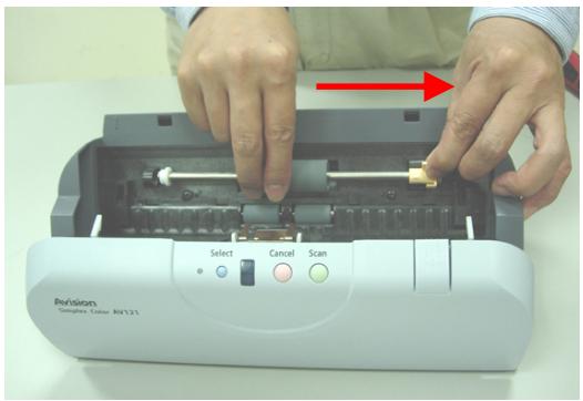 AVISION AV121 - The Disassembling Procedure - 3