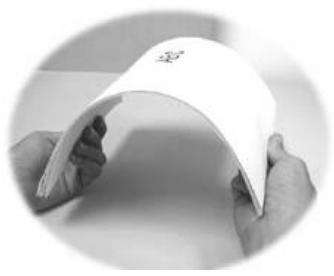 AVISION AV610 - Fan the paper before loading - 1