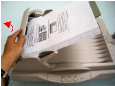 AVISION AVA3 - Liberar un atasco de papel - 1