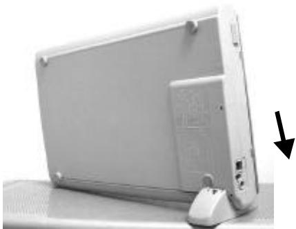 AVISION FB1210U - TURNING THE SCANNER TO THE STORING POSITION - 2