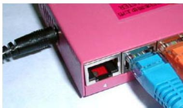 AVISION NETDELIVER @V2500 - CONNECTING THE ETHERNET CABLE - 1