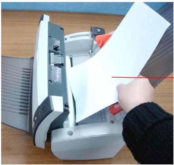 AVISION A10C2 - Clearing a Paper Jam - 2