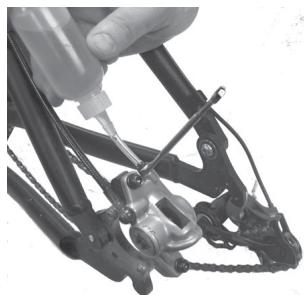 HAYES DISC BRAKES 45-18054ECBLEEDHOSE - - Bleeding the System - 5