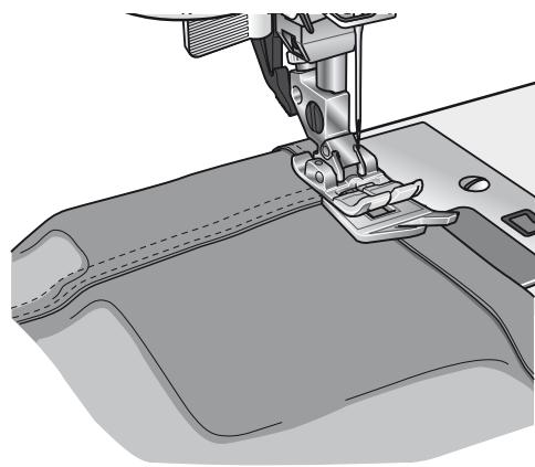 PFAFF PASSPORTÂ™ 2.0 ELECTRONIQUE - Couture d'ourlets dans du tissu épais - 3