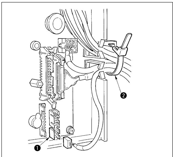 JUKI DDL 5550 - Raccordement du capteur d'extrémité du tissu (ED) - 1