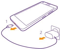 NOKIA LUMIA 640 - Charge your phone with a USB charger - 2