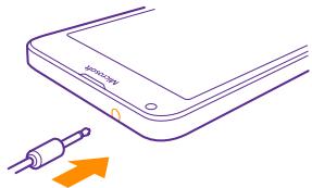 NOKIA LUMIA 640 - Connect the headset - 1