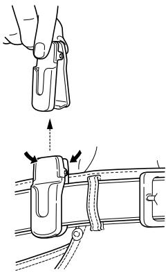 ICOM IC-V8 - MB-87 belt clip - 2