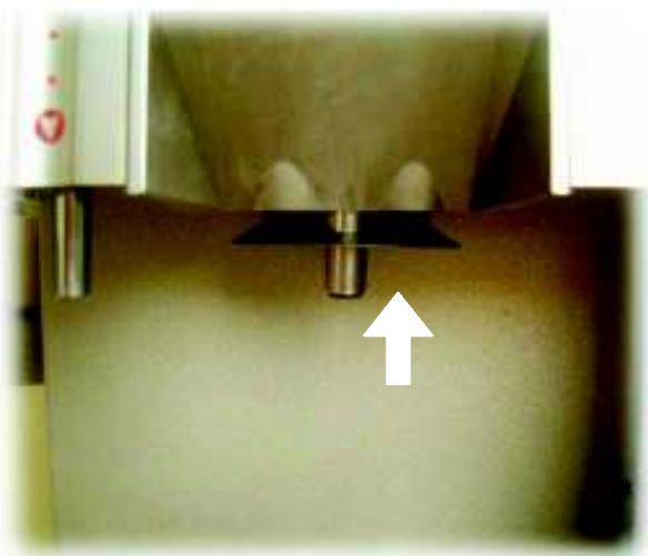 SAECO AMBRA - Adjusting the coffee dispenser - 2