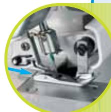 SINGER 14SH744 - Movable upper knife - 1