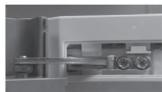 SAMSUNG RB33R8717S9 - RB33R8717S9/EF - Démontage de la porte du réfrigérateur - 56