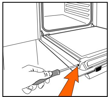 BRANDT BFP201BB - - Removing the oven door glass panels - 2