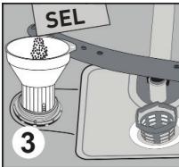 VALBERG 12C49 A++ D W VET2 - Chargement du sel dans le compartmente a sel - 2