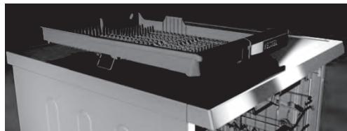 VALBERG FBI 15S45 A++ X701T - La cesta para cubiertos superior - 2