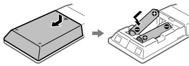 SONY MHC V11 - Inserción de las pilas - 1