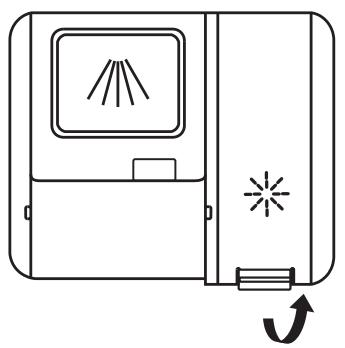 BRANDT DSF15624X - Remplissage du bac à produit de rincage - 1