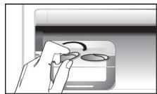 HOTPOINT UHTNF7522HW2 - HOW TO TAKE ICE CUBES - 1