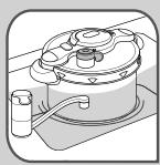 TEFAL clipso minut easy 6L - Paineen vapauttaminen: - 2