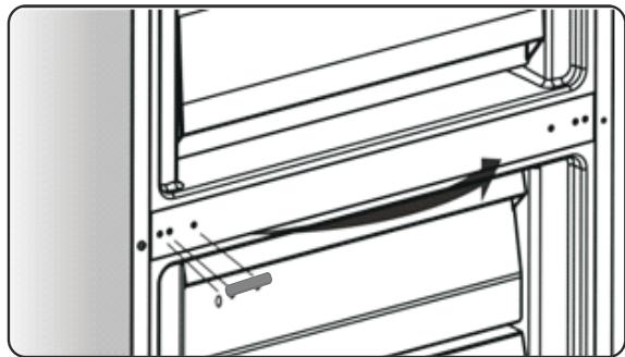 HISENSE RB440N4AFD - Invertendo a porta - 12