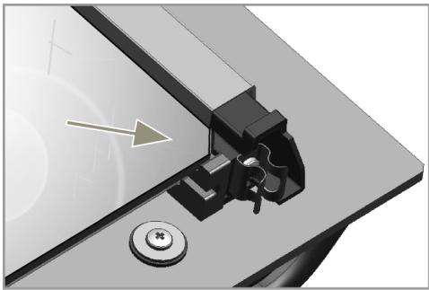 BEKO BCBIS14300MPSE - Retrait de la vitre interieure de la portedu four - 4