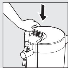 KRUPS yy2932FD - Einsetzen des BeerTenderFasses im Inneren des Systems - 10
