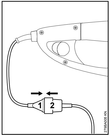 STIHL Hse71-600 - Elektrisk tilslutning af maskinen - 1