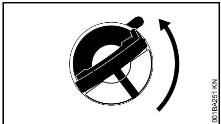 STIHL MSE 170 C, 190 C, 210 C, 230 C - Ouverture du bouchon du réservoir - 2