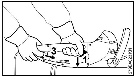 STIHL HSE 61, 71, 81 - Desconectar laquina - 2