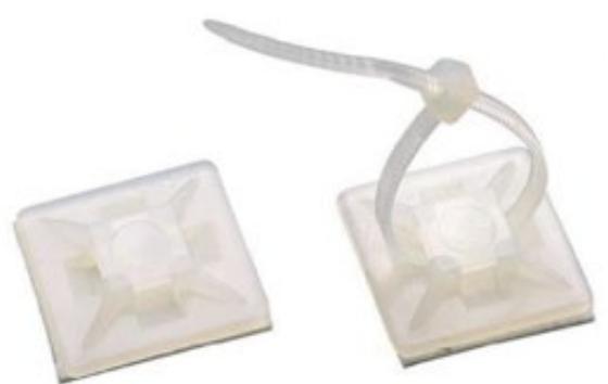 BWT URBAINE - Fixations pour cable du projecteur - 1
