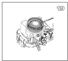 QLIMA R8128SC - R7224SC - R8224SC - R8227SC - L ENSURE THAT THE HEATER IS OFF AND COMPLETELY COOL BEFORE STARTING TO REPLACE THE WICK. - 17