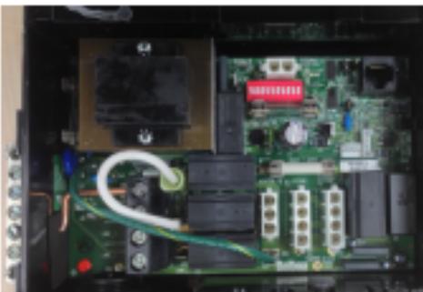 CAMBRIDGE 6 PLACES - 32A - Accès aux commandes de votre spa - 4