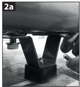 DEFITEC DEF3600LB, DEF3800LB, DEF4200ELB, DEF6500ELB - MONTAGE DES 2 SUPPORTS - 2