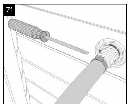 UBBINK HAWAï FAMILY - Le scalette devono essere utilizzate esclusivamente per accedere alla piscina Il peso massimo consentito corrisponde a 150 kg. Quando non sono utilizzato, le scalette devono essere messe in posizione di sicurezza - 81