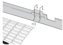 DAIKIN FTXP 2600W - Fixation de l'unité sur la plaque de montage - 1