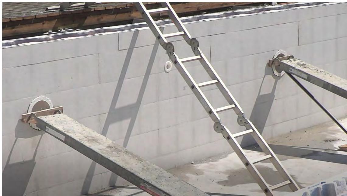 BWT PISCINE EN BLOC POLYSTYRèNE - Position du projecteur - 4