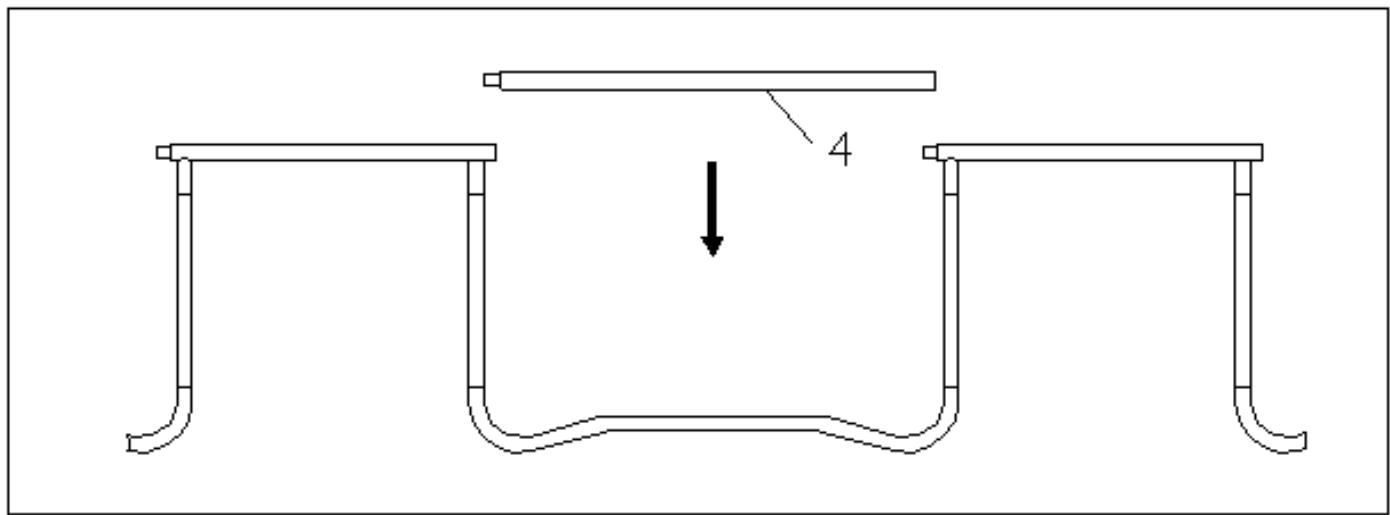 TRIGANO TRAMPOLINE + FILET + ECHELLE - ETAPE 3 : Assemblage du cadre avec les pieds - 2