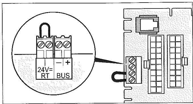 SAUNIER DUVAL THEMACLASSIC C25 - Raccordement du régulateur au système électronique - 1