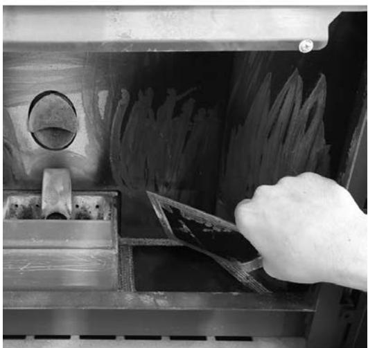 FREEPOINT HUBLOT - FLOS - MAGRITTE - NETTOYAGE DES PASSAGES DES FUMÉES - 2