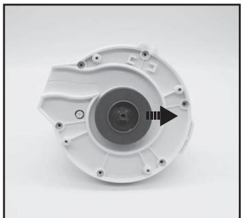 KOKIDO ROBOT DELTA 200 PLUS RECHARGEABLE - Comment retarder le bloc de batteries uniquement à des fins de recyclage de la batterie (Ceci doit être réalisé par un technicien autorisé) - 7
