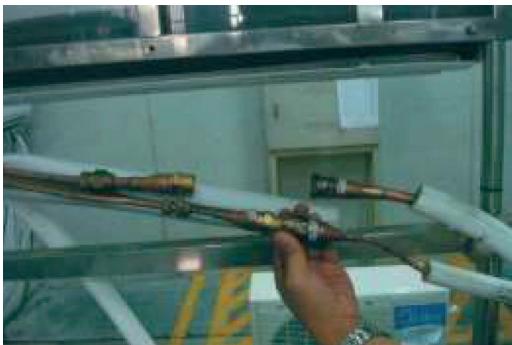 QLIMA SC 54xx - SC 60xx - SC 61xx - De leidingen met koelmiddel aansluiten op de binnenunit - 1