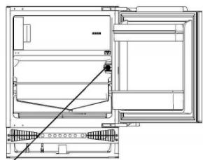 CANDY CM4SE68W - Loading the refrigerator with food - 1
