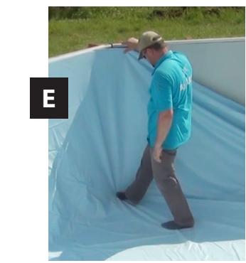 GRE CARRA 3 - FR La buse de refoulement sert a faire entrer I'eau filtrée dans le bassin. Elle traverse la paroi via l'orifice circulaire réservé sur le madrier pré-percé. MISE EN PLACE - 12