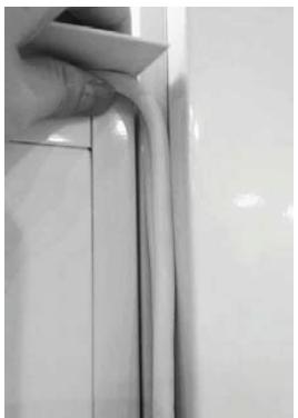 FRIONOR FI1224E - FIXER L'APPAREIL DANS UNE ARMOIRE - 7