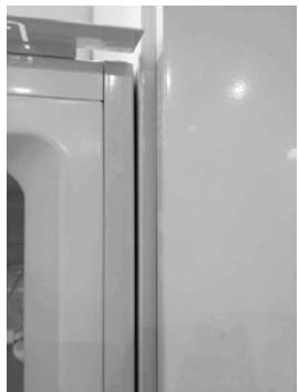 FRIONOR FI1224E - FIXER L'APPAREIL DANS UNE ARMOIRE - 6