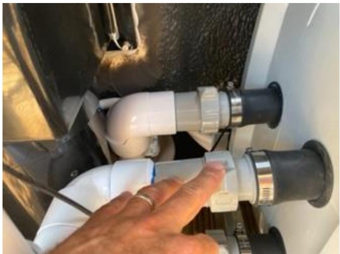 BESTWAY SPA ACRYLIQUE - TROISIÈME ÉTAPE : ACCÉDER À LA FILTRATION - 3