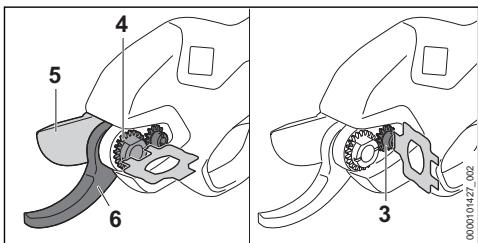 STIHL ASA 20 - Lubricating the blade - 4