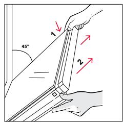 ROSIERES RO6 T3B3YTB NOIR - OUTSIDE THE OVEN: removal and cleaning the glass door - 3